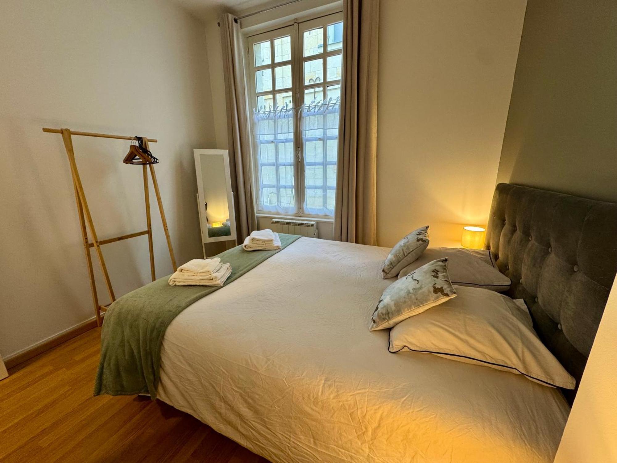 Les Lys D'Or Apartment Saumur Exterior photo